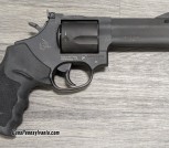 Taurus Tracker .44 Magnum. 4'. 5 shot Ported